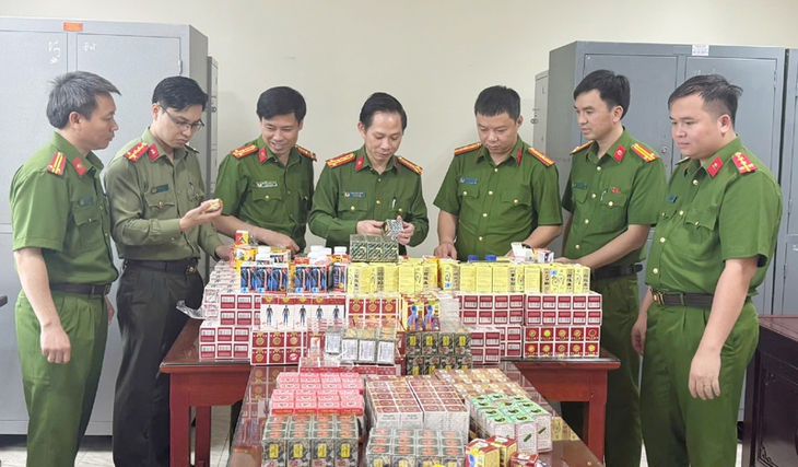 Bộ Công an gửi thư khen Công an Thanh Hóa triệt phá đường dây thuốc giả- Ảnh 1.