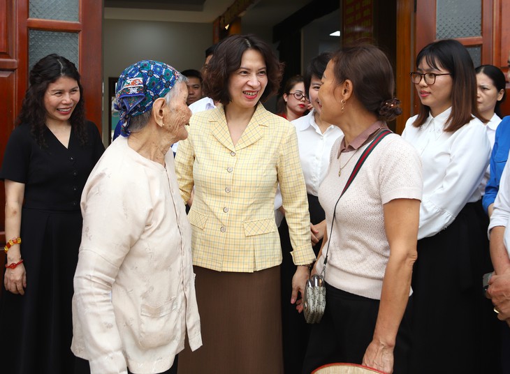 Thứ trưởng Nguyễn Thị Liên Hương: Lấy sức khỏe người dân làm trung tâm của mọi chính sách- Ảnh 8.
