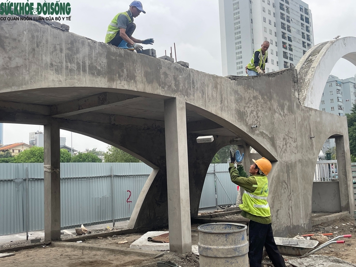 Những người âm thầm kiến tạo vẻ đẹp cho Thủ đô- Ảnh 1.