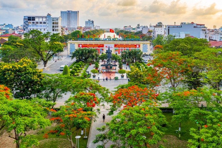 Hải Phòng được phong tặng danh hiệu 'Thành phố Anh hùng'- Ảnh 1.