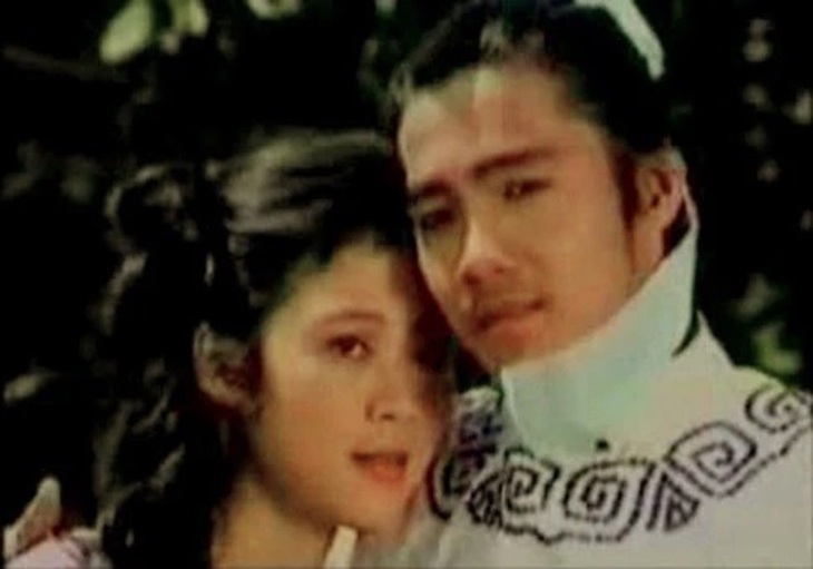Nam diễn viên từng nhận 60 cây vàng mỗi phim, tuổi U60 lịch lãm sống an yên nhưng khán giả vẫn tiếc nuối một điều- Ảnh 3. Nam diễn viên từng nhận 60 cây vàng mỗi phim, tuổi U60 lịch lãm sống an yên nhưng khán giả vẫn tiếc nuối một điều- Ảnh 3.