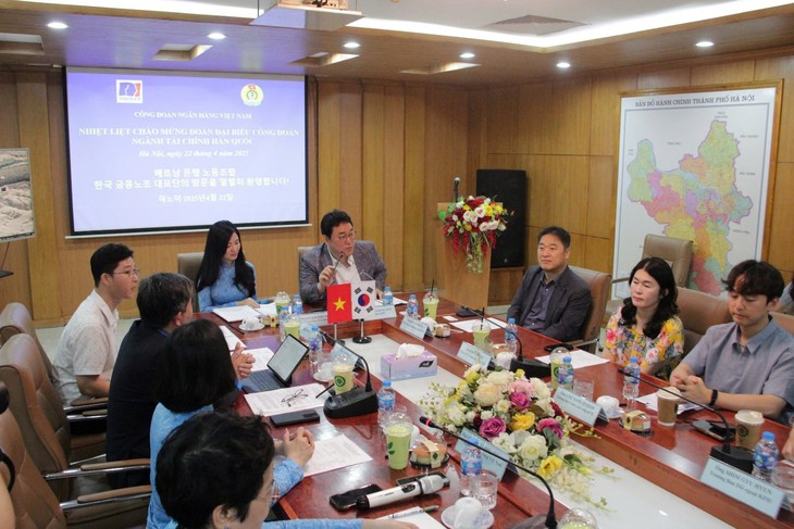 Đoàn đại biểu Công đoàn Ngành Tài chính Hàn Quốc thăm, làm việc với Công đoàn Ngân hàng Việt Nam, thúc đẩy hợp tác song phương- Ảnh 3.