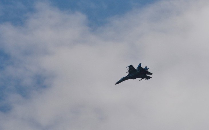 Su-27 Ukraine rơi khi truy đuổi UAV Nga