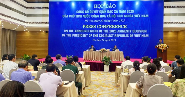 Chủ tịch nước quyết định đặc xá cho 8.055 phạm nhân dịp Giải phóng miền Nam, thống nhất đất nước- Ảnh 1. Chủ tịch nước quyết định đặc xá cho 8.055 phạm nhân dịp Giải phóng miền Nam, thống nhất đất nước- Ảnh 1.