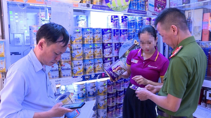 Kết quả kiểm tra cơ sở kinh doanh ở Huế sau khi Bộ Công an phá đường dây sữa giả- Ảnh 1. Kết quả kiểm tra cơ sở kinh doanh ở Huế sau khi Bộ Công an phá đường dây sữa giả- Ảnh 1.
