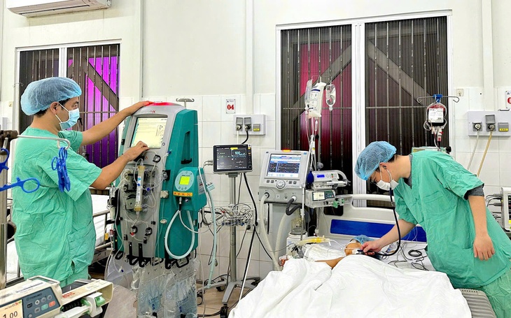Huế đảm bảo công tác khám, chữa bệnh, điều trị, cấp cứu không chậm trễ trong dịp nghỉ lễ- Ảnh 1. Huế đảm bảo công tác khám, chữa bệnh, điều trị, cấp cứu không chậm trễ trong dịp nghỉ lễ- Ảnh 1.