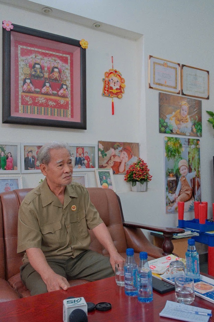 Người 'may áo' cho lực lượng Biệt động Sài Gòn
- Ảnh 1. Người 'may áo' cho lực lượng Biệt động Sài Gòn
- Ảnh 1.