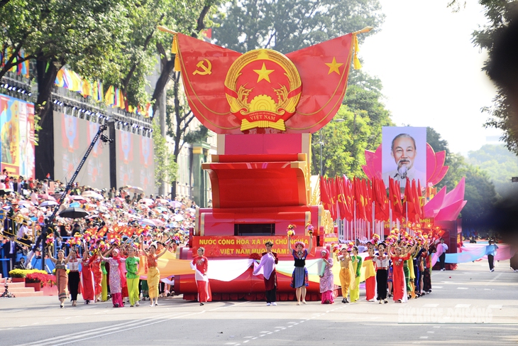 Ý nghĩa khối xe Nghi trượng trong lễ diễu binh, diễu hành dịp 30/4- Ảnh 1.