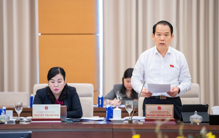 Đề xuất bỏ thi nâng ngạch cán bộ, công chức, thay bằng bổ nhiệm vào ngạch tương ứng với vị trí việc làm- Ảnh 2. Đề xuất bỏ thi nâng ngạch cán bộ, công chức, thay bằng bổ nhiệm vào ngạch tương ứng với vị trí việc làm- Ảnh 2.