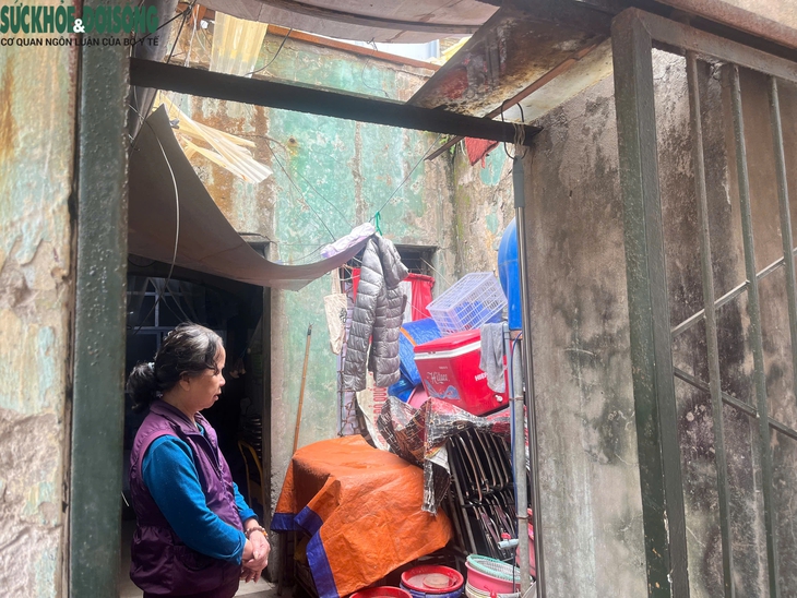 Cuộc sống của người dân tại khu 'đất vàng' phía Đông hồ Gươm trước ngày di dời- Ảnh 9.