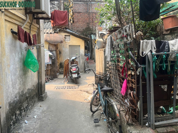 Cuộc sống của người dân tại khu 'đất vàng' phía Đông hồ Gươm trước ngày di dời- Ảnh 4.