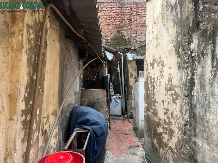 Cuộc sống của người dân tại khu 'đất vàng' phía Đông hồ Gươm trước ngày di dời- Ảnh 5.