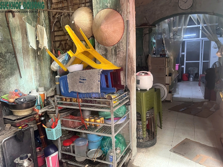 Cuộc sống của người dân tại khu 'đất vàng' phía Đông hồ Gươm trước ngày di dời- Ảnh 10.