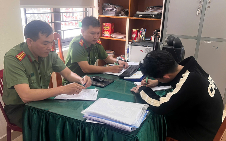 Công an Quảng Nam làm việc với người đăng tin 2 con trong một gia đình tử vong