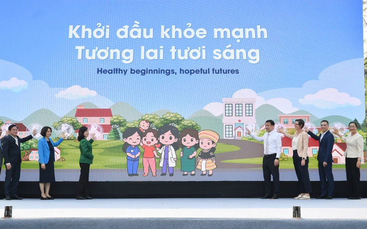 Bộ trưởng Bộ Y tế: Công tác phòng bệnh, chăm sóc sức khỏe bà mẹ, trẻ em ở Việt Nam luôn được quan tâm đặc biệt