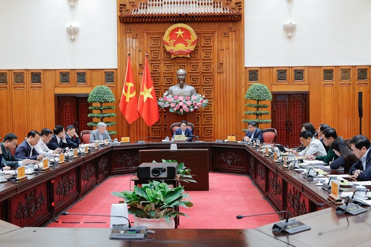 Thủ tướng: Thành lập ngay Tổ phản ứng nhanh trước việc Hoa Kỳ áp thuế đối ứng 46%- Ảnh 1.
