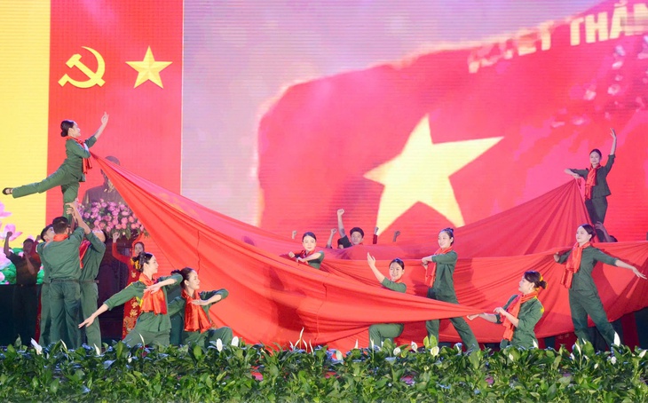 'Quân khu 4 – Tiền tuyến kiên cường, hậu phương vững chắc'- Ảnh 1.