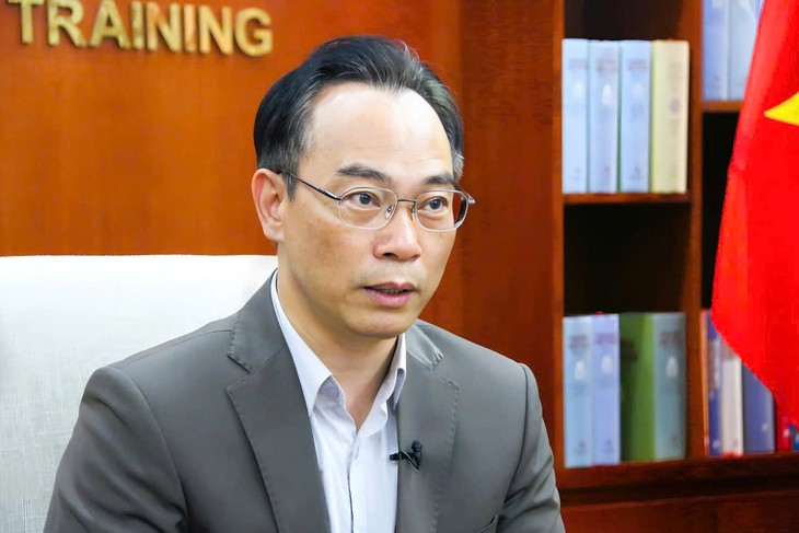 Bộ GD&ĐT 'gỡ rối' cách quy đổi điểm xét tuyển đại học 2025- Ảnh 1.