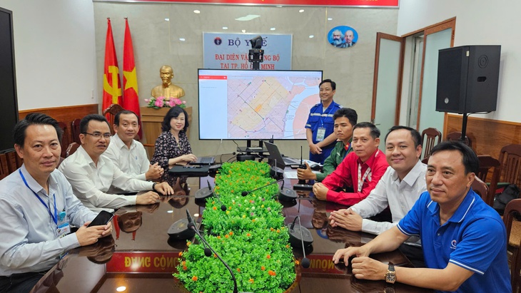 Bộ trưởng Bộ Y tế động viên, khen ngợi và biểu dương các đơn vị tham gia đảm bảo an ninh y tế dịp 30/4- Ảnh 1.
