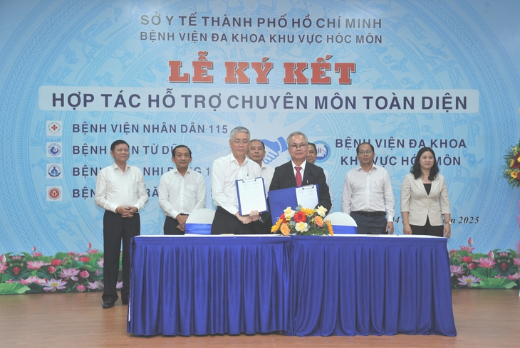 TPHCM: 4 bệnh viện lớn hỗ trợ BV Đa khoa khu vực Hóc Môn phát triển chuyên môn, giảm tải tuyến trên- Ảnh 3. TPHCM: 4 bệnh viện lớn hỗ trợ BV Đa khoa khu vực Hóc Môn phát triển chuyên môn, giảm tải tuyến trên- Ảnh 3.