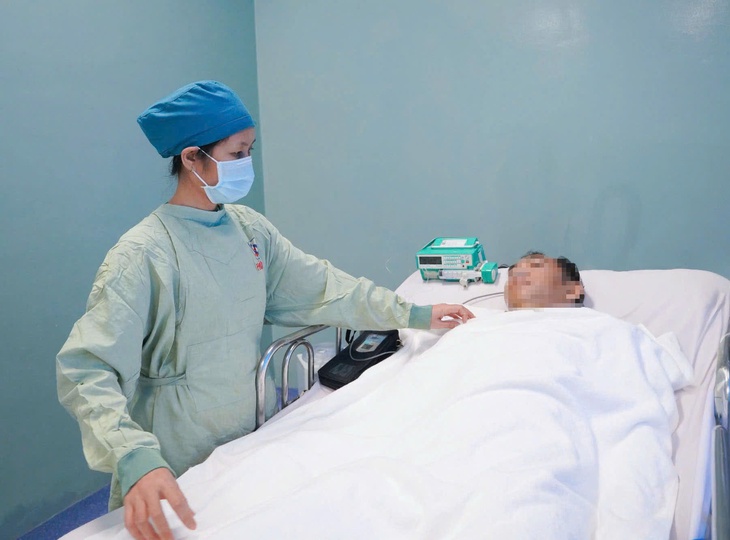 BV Nhân dân Gia Định lần đầu ghép thận thành công từ người hiến tạng chết não- Ảnh 3. BV Nhân dân Gia Định lần đầu ghép thận thành công từ người hiến tạng chết não- Ảnh 3.