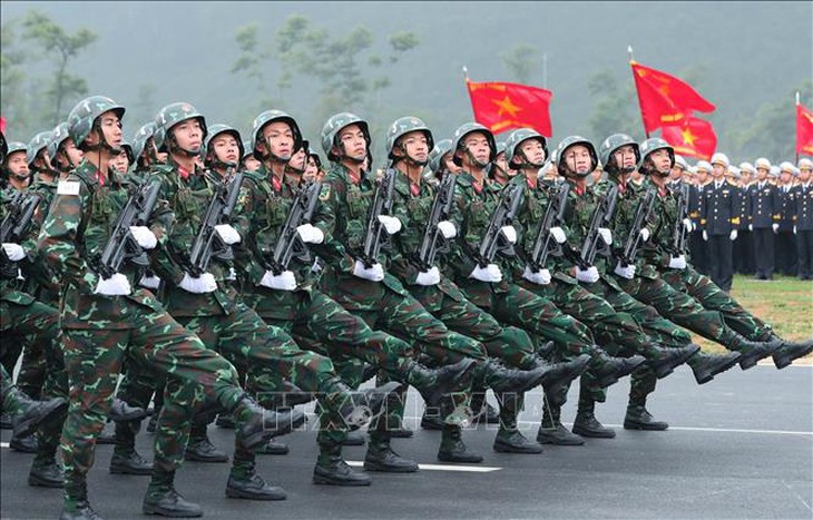 Bộ Quốc phòng thưởng từ 16 lần lương cơ sở khi cá nhân lập thành tích đột xuất đặc biệt xuất sắc- Ảnh 1. Bộ Quốc phòng thưởng từ 16 lần lương cơ sở khi cá nhân lập thành tích đột xuất đặc biệt xuất sắc- Ảnh 1.