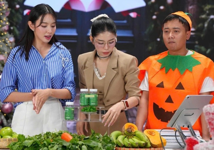 Tạm hoãn xuất cảnh Hoa hậu Thùy Tiên đến 15/5/2025 để phục vụ điều tra- Ảnh 1.