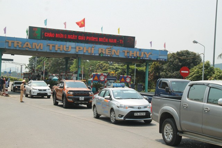 Tiếp tục kiến nghị giảm phí qua cầu Bến Thủy 1 cho người dân mới sáp nhập vào TP Vinh- Ảnh 1. Tiếp tục kiến nghị giảm phí qua cầu Bến Thủy 1 cho người dân mới sáp nhập vào TP Vinh- Ảnh 1.