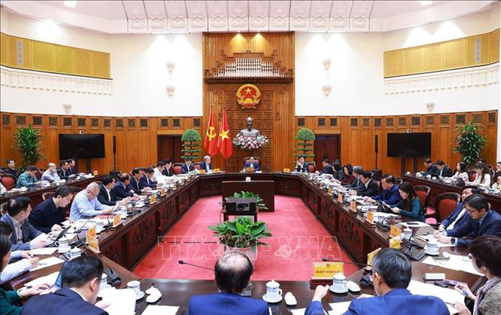 Thủ tướng Phạm Minh Chính chủ trì cuộc họp về việc Hoa Kỳ áp thuế đối ứng lên hàng Việt Nam- Ảnh 2. Thủ tướng Phạm Minh Chính chủ trì cuộc họp về việc Hoa Kỳ áp thuế đối ứng lên hàng Việt Nam- Ảnh 2.
