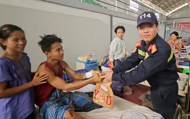 Myanmar tri ân 5 đoàn cứu hộ quốc tế giúp đỡ người dân sau vụ động đất 