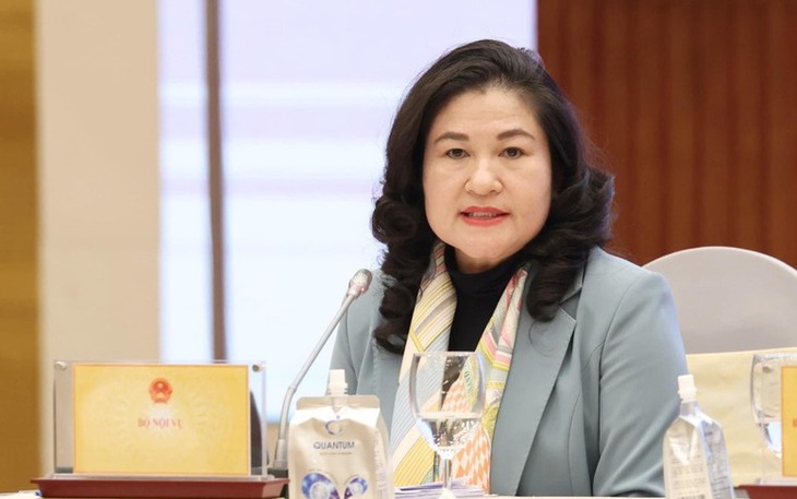 Bộ Nội vụ thông tin mới nhất về 4 chính sách đối với cán bộ khi bỏ cấp huyện, sắp xếp lại cấp xã