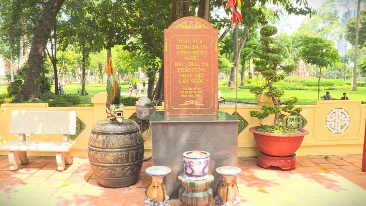 Người trẻ tìm về cội nguồn dân tộc qua những ngôi đền thờ Vua Hùng giữa lòng TP Hồ Chí Minh- Ảnh 7.