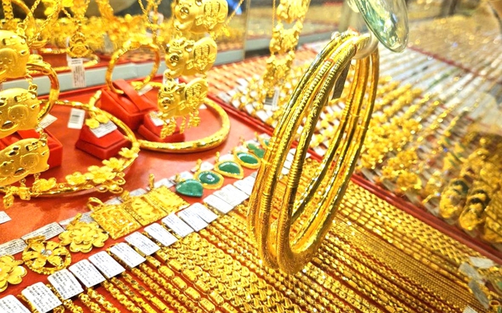 Giá vàng hôm nay ngày 7/4 biến động lạ giá vàng nhẫn và miếng