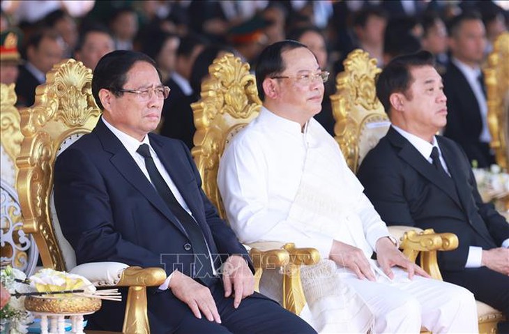 Thủ tướng Phạm Minh Chính dự lễ viếng và truy điệu đồng chí Khamtay Siphandone- Ảnh 2.