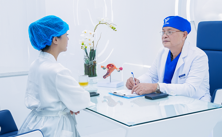 'Người giữ lửa thanh xuân' cho phụ nữ Việt- Ảnh 4.