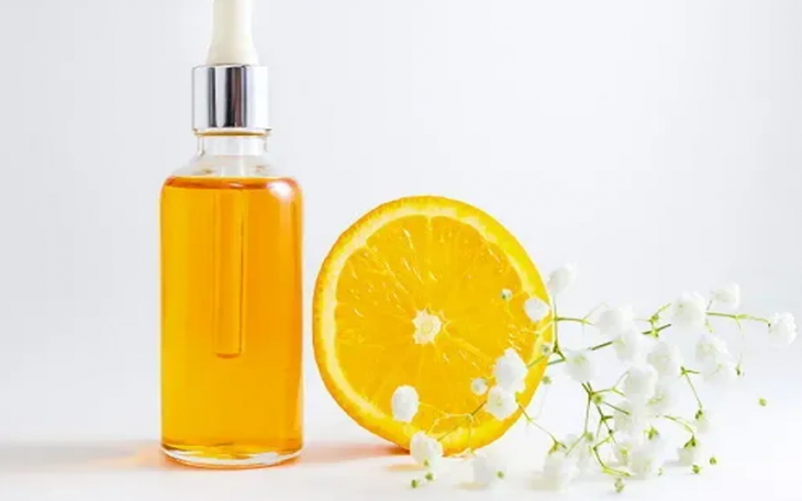 Kết hợp vitamin C với chất nào để tăng hiệu quả làm trắng da?