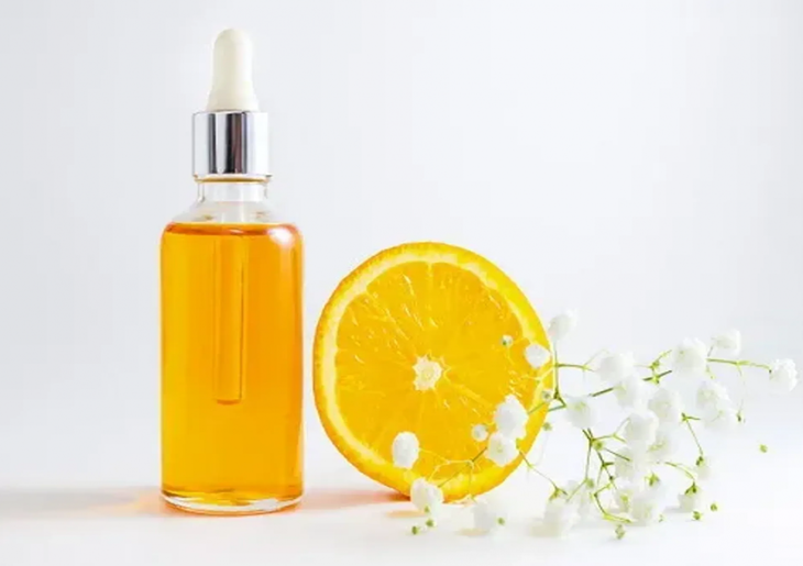 Kết hợp vitamin C với chất nào để tăng hiệu quả làm trắng da?- Ảnh 1.