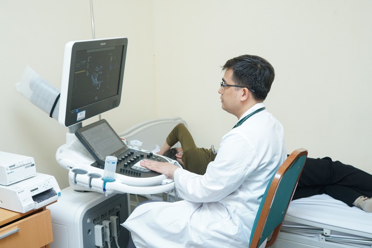 Chạy thận nhân tạo nhiều năm, bệnh nhân suy thận có nguy cơ cao bị hẹp tắc tĩnh mạch

- Ảnh 1.
