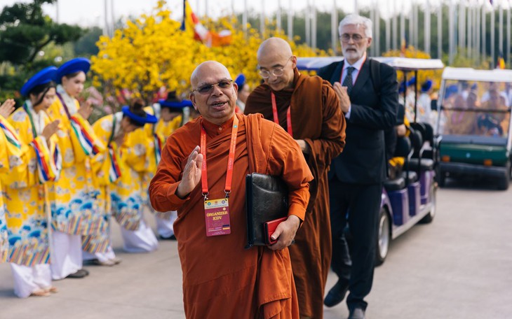 Bạn bè quốc tế ấn tượng với Đại lễ Vesak 2025 tại Việt Nam