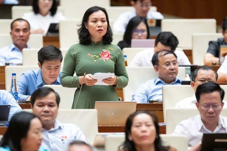 Tăng mức xử phạt, quy trách nhiệm bồi thường nếu người nổi tiếng quảng cáo sai sự thật- Ảnh 3. Tăng mức xử phạt, quy trách nhiệm bồi thường nếu người nổi tiếng quảng cáo sai sự thật- Ảnh 3.