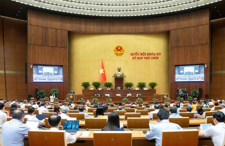 Tăng mức xử phạt, quy trách nhiệm bồi thường nếu người nổi tiếng quảng cáo sai sự thật- Ảnh 1. Tăng mức xử phạt, quy trách nhiệm bồi thường nếu người nổi tiếng quảng cáo sai sự thật- Ảnh 1.