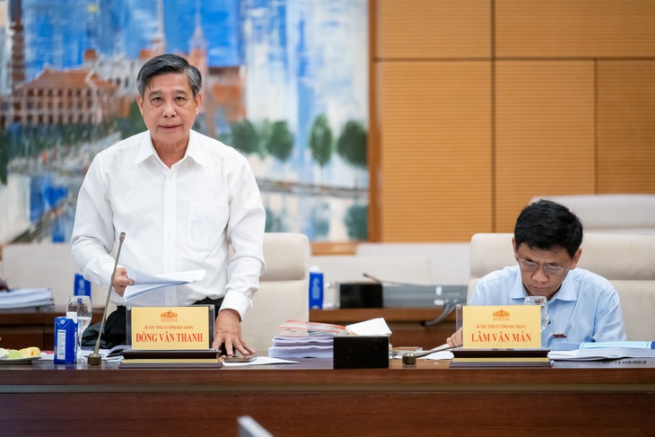 Chủ tịch Quốc hội: Sắp xếp bộ máy phải 'vừa chạy vừa xếp hàng, không thể đủng đỉnh, túc tắc mà xong'- Ảnh 5.