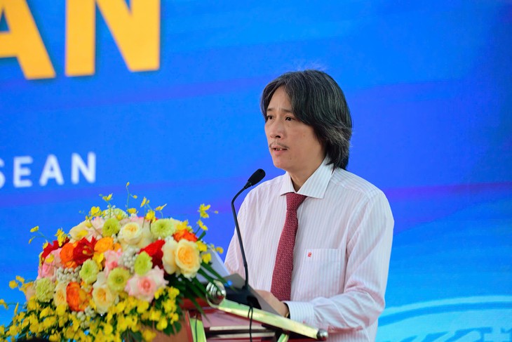 Triển lãm ảnh "Đất nước, con người ASEAN": Lan tỏa tinh thần đoàn kết, hữu nghị trong cộng đồng ASEAN- Ảnh 2.