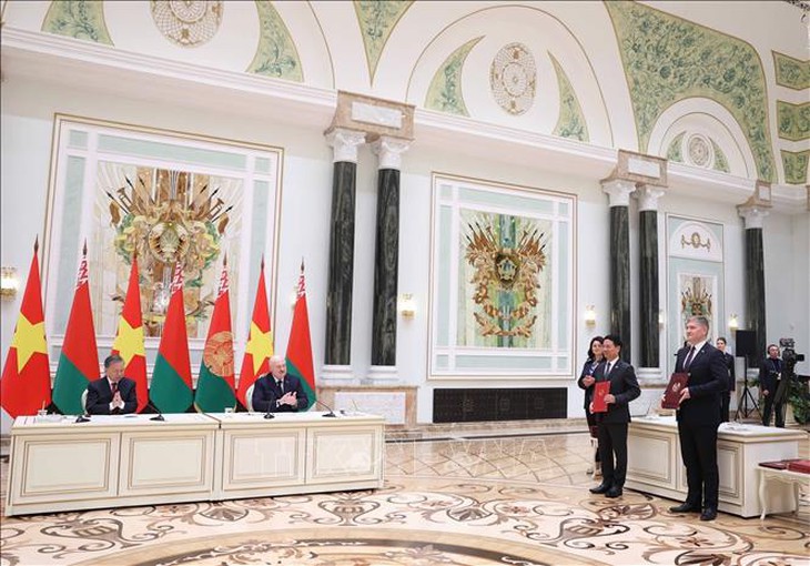 Tuyên bố chung về việc thiết lập quan hệ Đối tác Chiến lược giữa Việt Nam và Belarus- Ảnh 2. Tuyên bố chung về việc thiết lập quan hệ Đối tác Chiến lược giữa Việt Nam và Belarus- Ảnh 2.