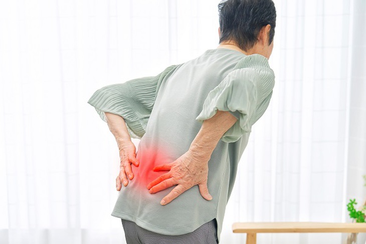 Thoát vị đĩa đệm có nguy hiểm không, gây biến chứng gì?- Ảnh 1.