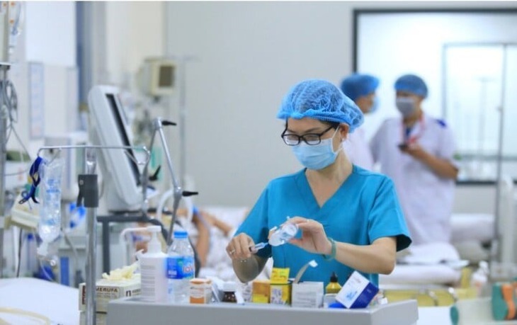Từ 1/7, lương của chuyên gia tư vấn đấu thầu mua thuốc, thiết bị y tế… lên đến 70 triệu đồng/tháng- Ảnh 1.