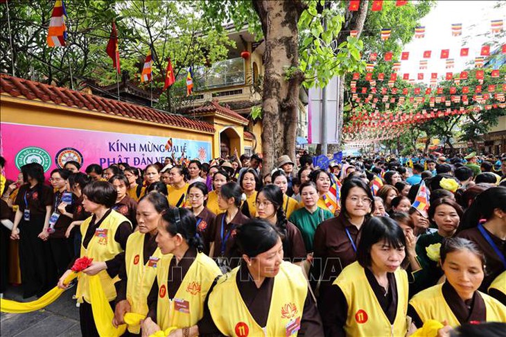 Cung nghênh xá lợi Đức Phật, Bảo vật Quốc gia Ấn Độ về Chùa Quán Sứ (Hà Nội)- Ảnh 2.