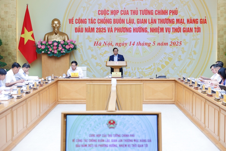 Thủ tướng: Nghiên cứu bổ sung chế tài xử lý những người lợi dụng uy tín của mình quảng cáo sai sự thật- Ảnh 1. Thủ tướng: Nghiên cứu bổ sung chế tài xử lý những người lợi dụng uy tín của mình quảng cáo sai sự thật- Ảnh 1.