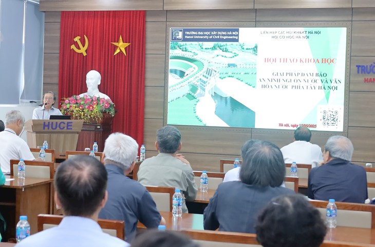 Lại đề xuất lấy nước sông Đà rửa sạch các con sông ô nhiễm ở Hà Nội- Ảnh 2. Lại đề xuất lấy nước sông Đà rửa sạch các con sông ô nhiễm ở Hà Nội- Ảnh 2.