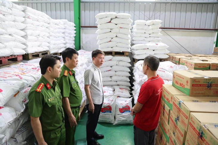 Nhiều nguy cơ sức khỏe tiềm ẩn với mì chính không rõ nguồn gốc- Ảnh 1.